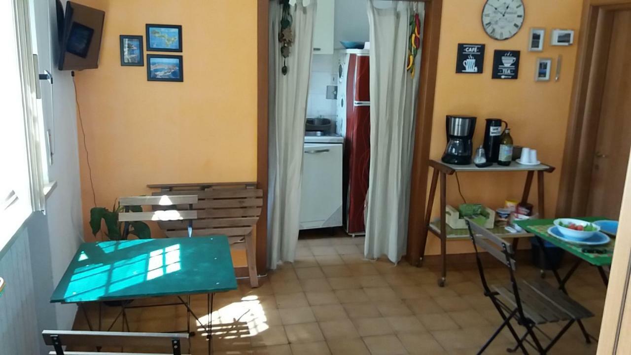 Hostel Easy Пиза Экстерьер фото